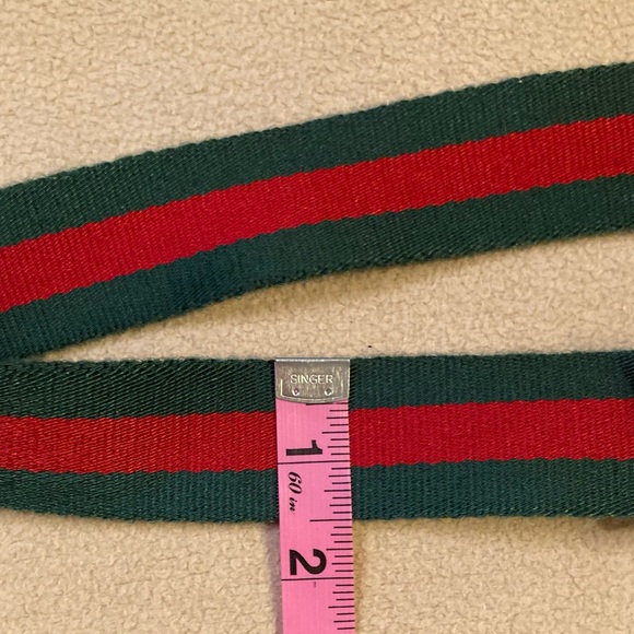 Gucci classic stripe textile belt,red green leather accents, slip bar closure - Picture 7 of 7